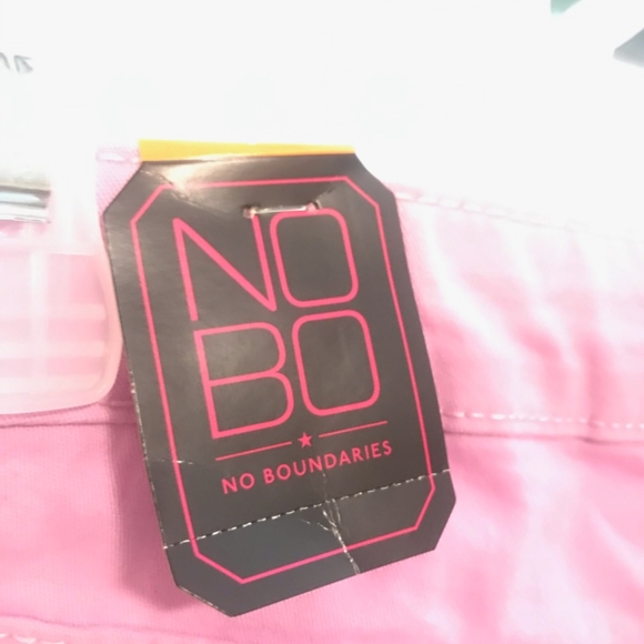 Low Rise Skinny Pants - Picture 3 of 6